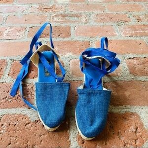 Calzados Fernandez blue espadrilles